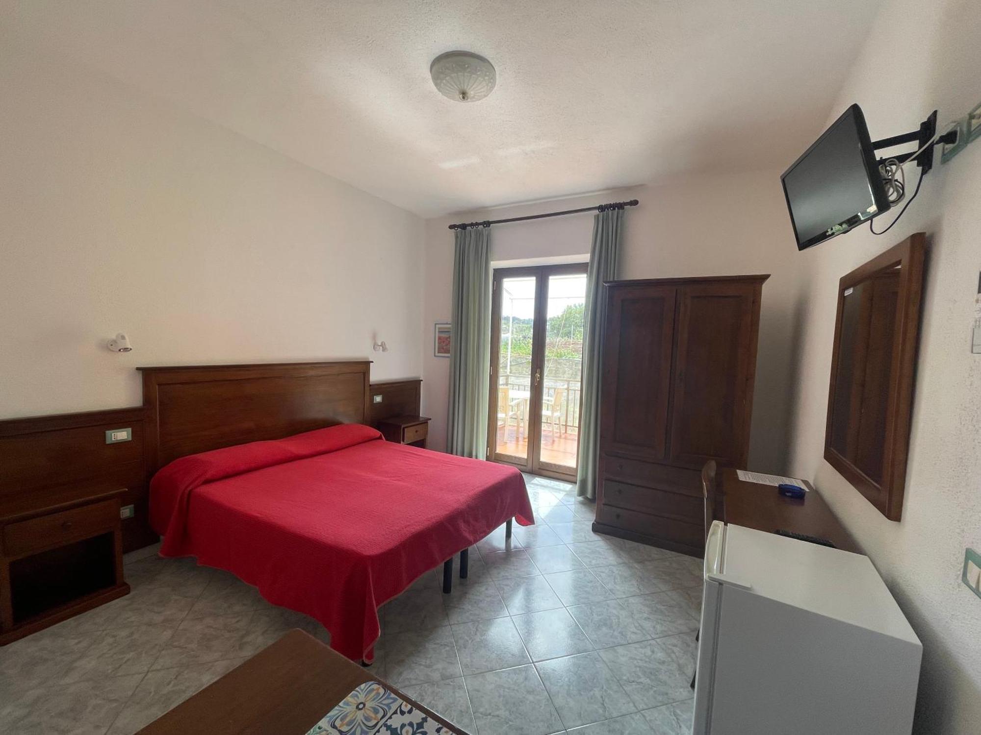 Residence Andrea A Mare Forio di Ischia Extérieur photo