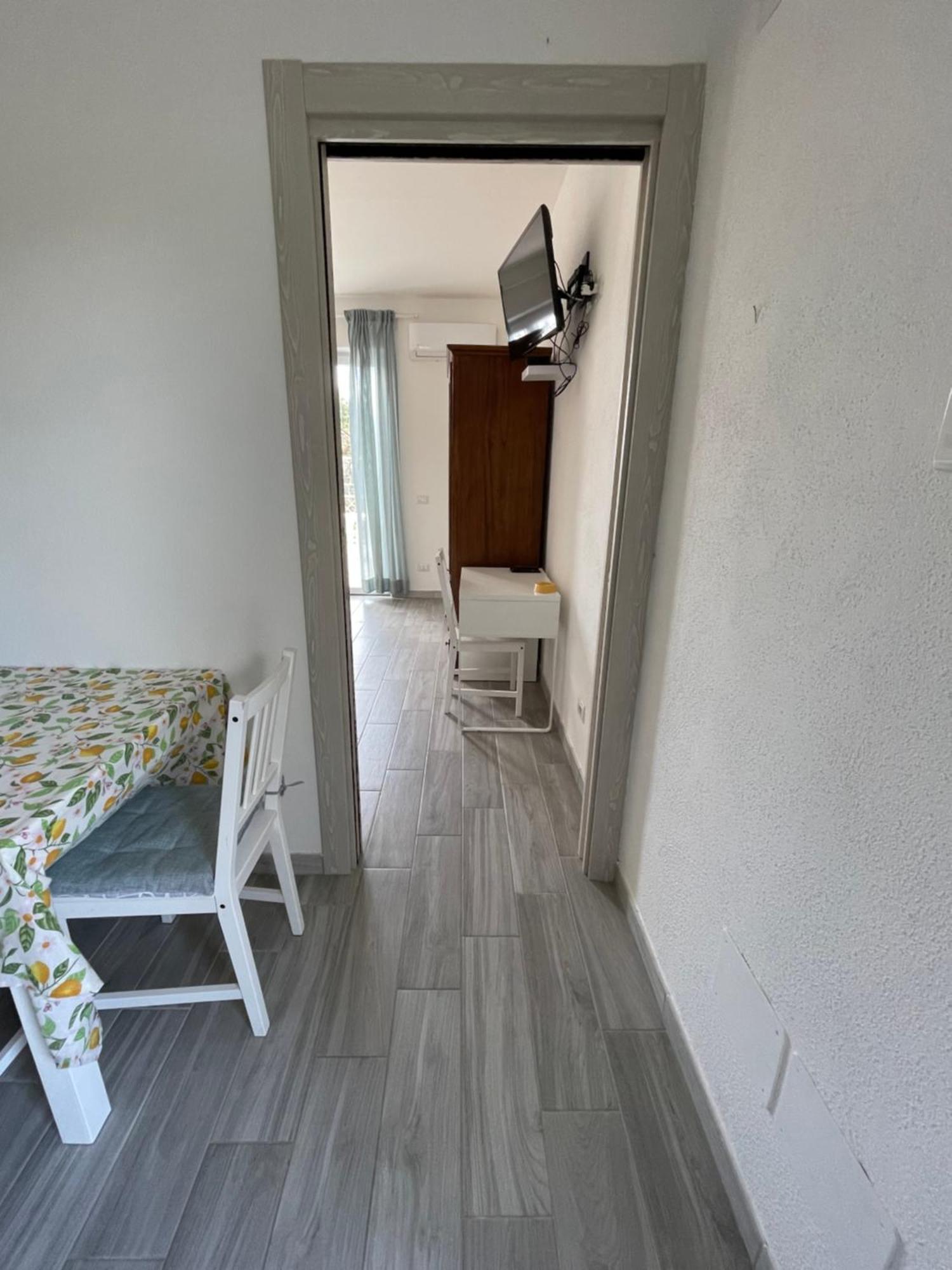 Residence Andrea A Mare Forio di Ischia Extérieur photo